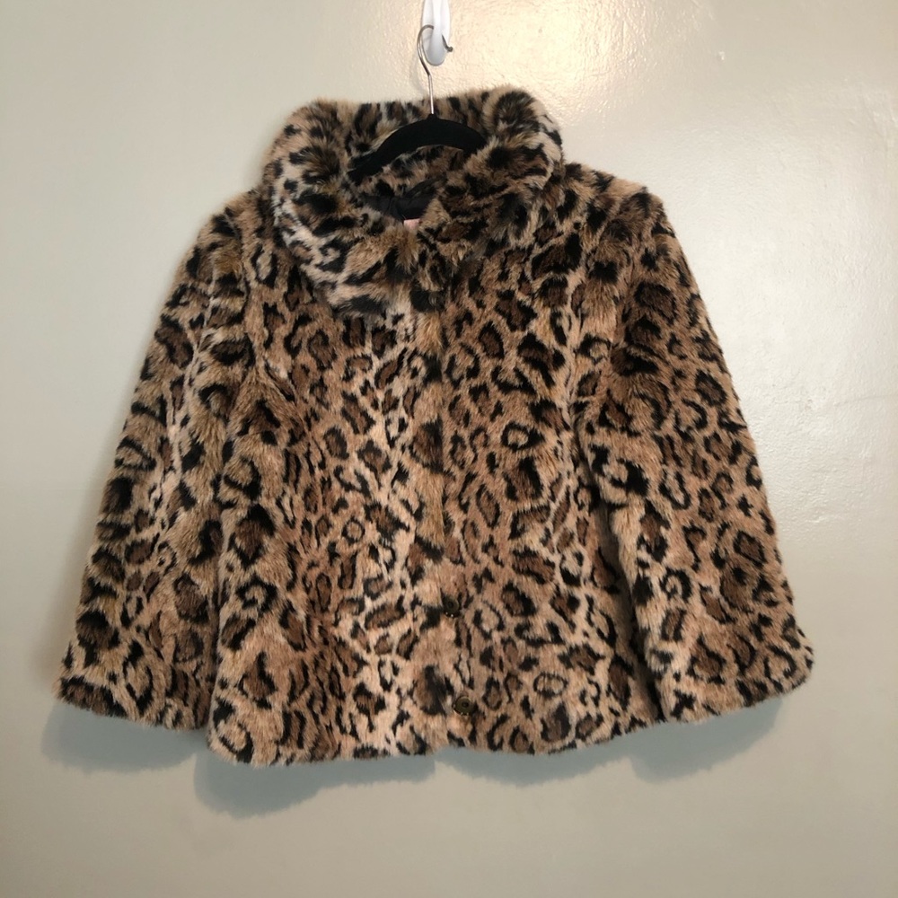 Faux cropped leopard print quarter-sleeve jacket